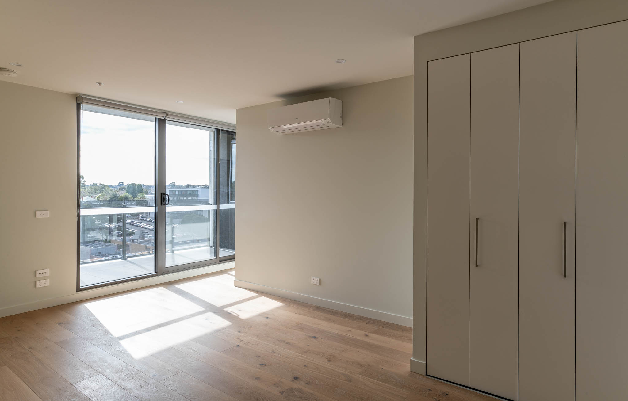 Hello Heidelberg Valeo Construction